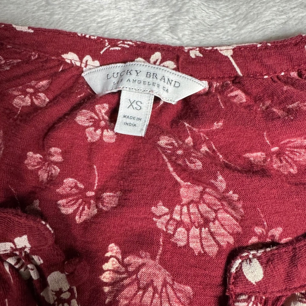 Lucky Brand Womens XS Floral Henley Top Burgundy Short‎ Puff Sleeve Cotton Modal - Picture 3 of 11